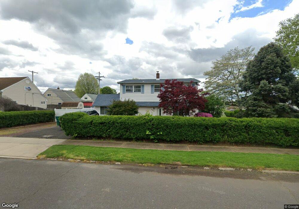 355 Appletree Dr, Levittown, PA 19055 - photo 1