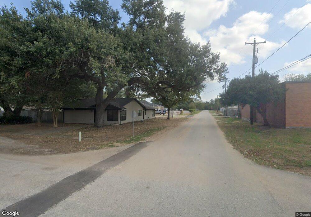 1401 Smith St unit D, Waller, TX 77484 - photo 1