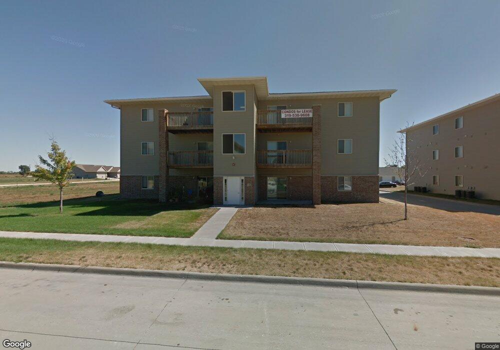 130 Oakridge Ave unit 5, Hills, IA 52235 - photo 1