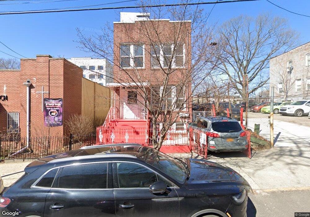 1331 Teller Ave, Bronx, NY 10456 - photo 1