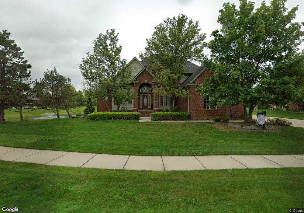 63139 Turnberry Way unit 8, Washington, MI 48095 - photo 1