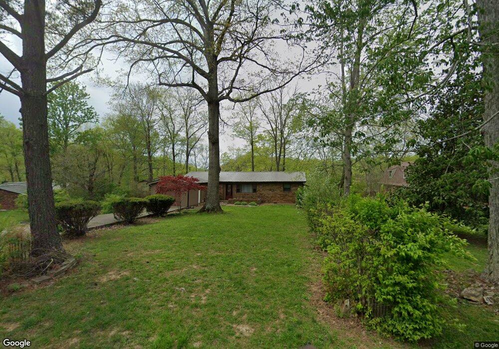 810 Stonegate Dr, Burnside, KY 42519 - photo 1