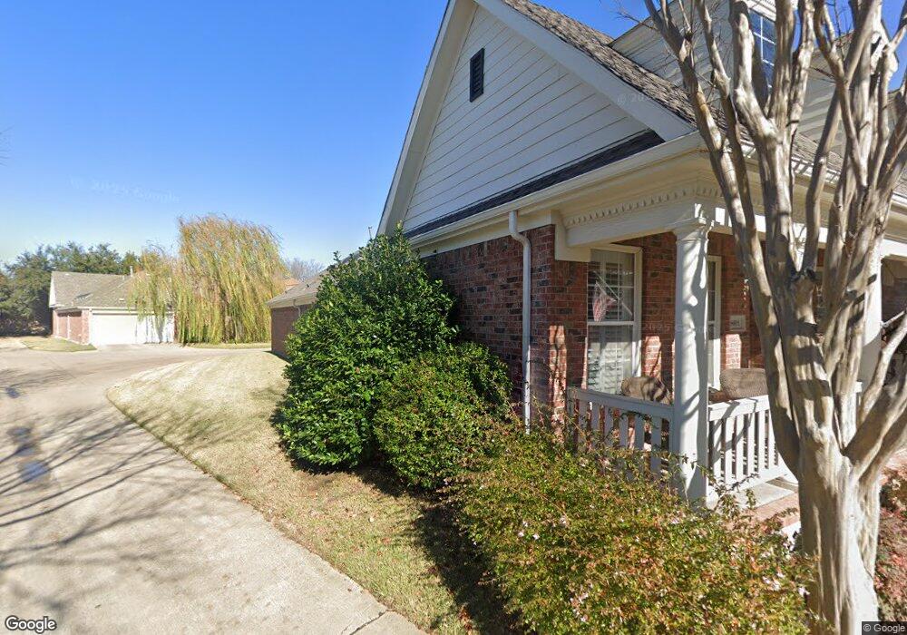 8601 Summer Tree Ln, North Richland Hills, TX 76180 - photo 1