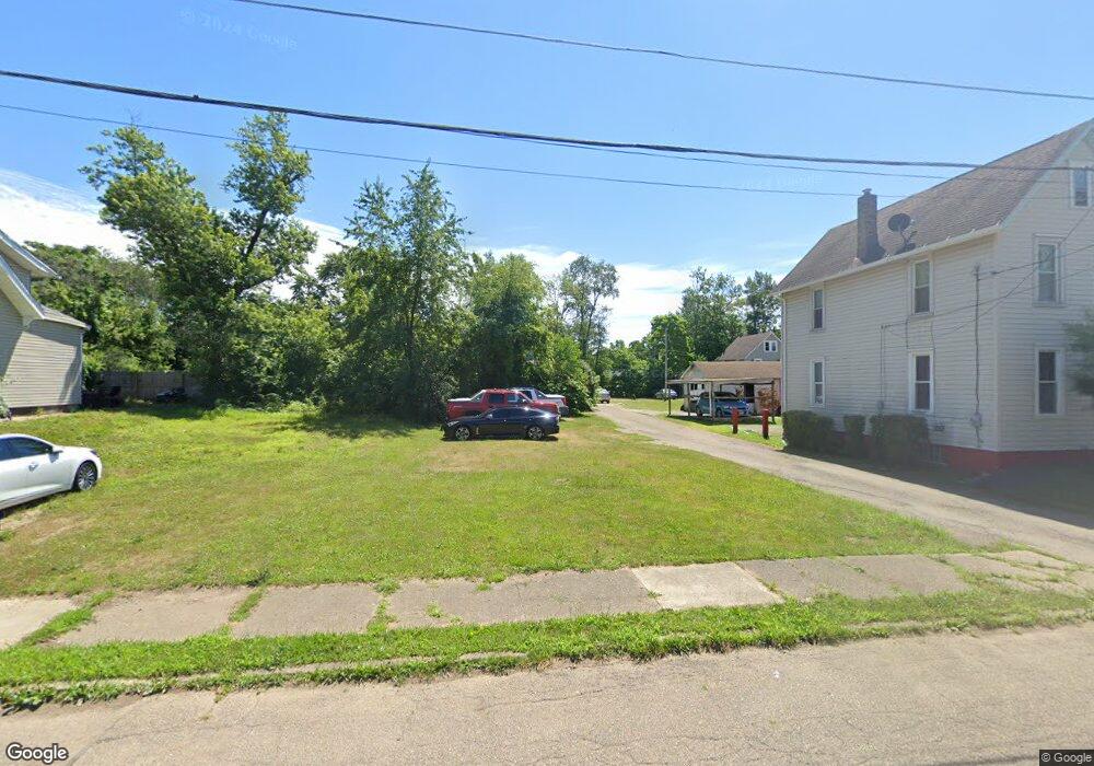 1018 Struble Ave NE, Canton, OH 44705 - photo 1