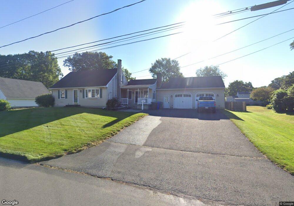 14 Roberts Rd, Enfield, CT 06082 - photo 1