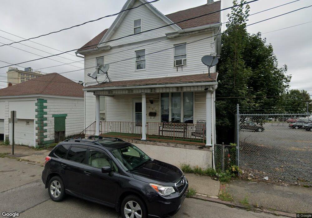 105 E Chestnut St, Hazleton, PA 18201 - photo 1