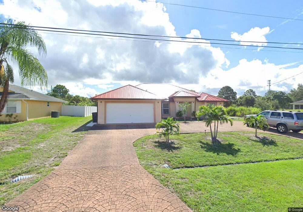 2049 SW Hampshire Ln, Port Saint Lucie, FL 349 - photo 1