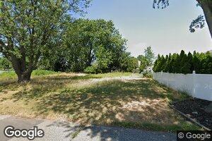69 S Robert St, Sewaren, NJ 07077