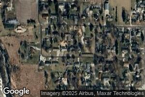 305 W North St, Colfax, IL 61728