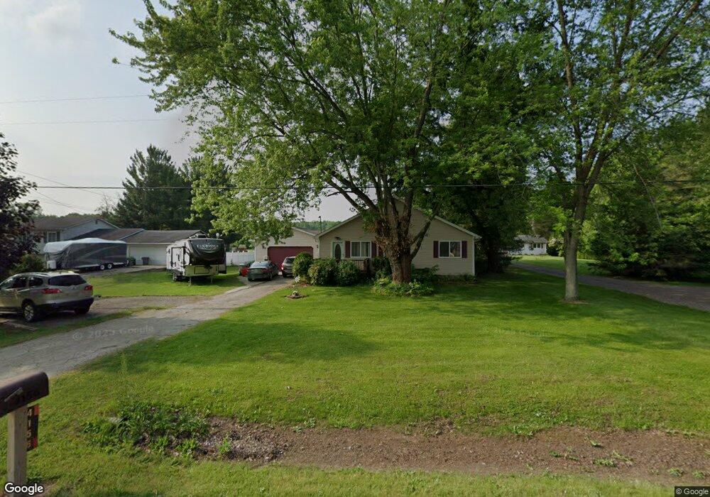 4156 E Coldwater Rd, Flint, MI 48506 - photo 1