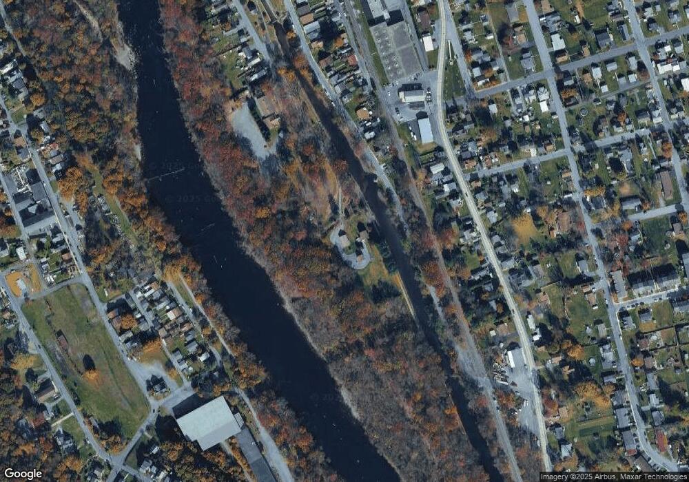 615 Lehigh St, Walnutport, PA 18088 - photo 1