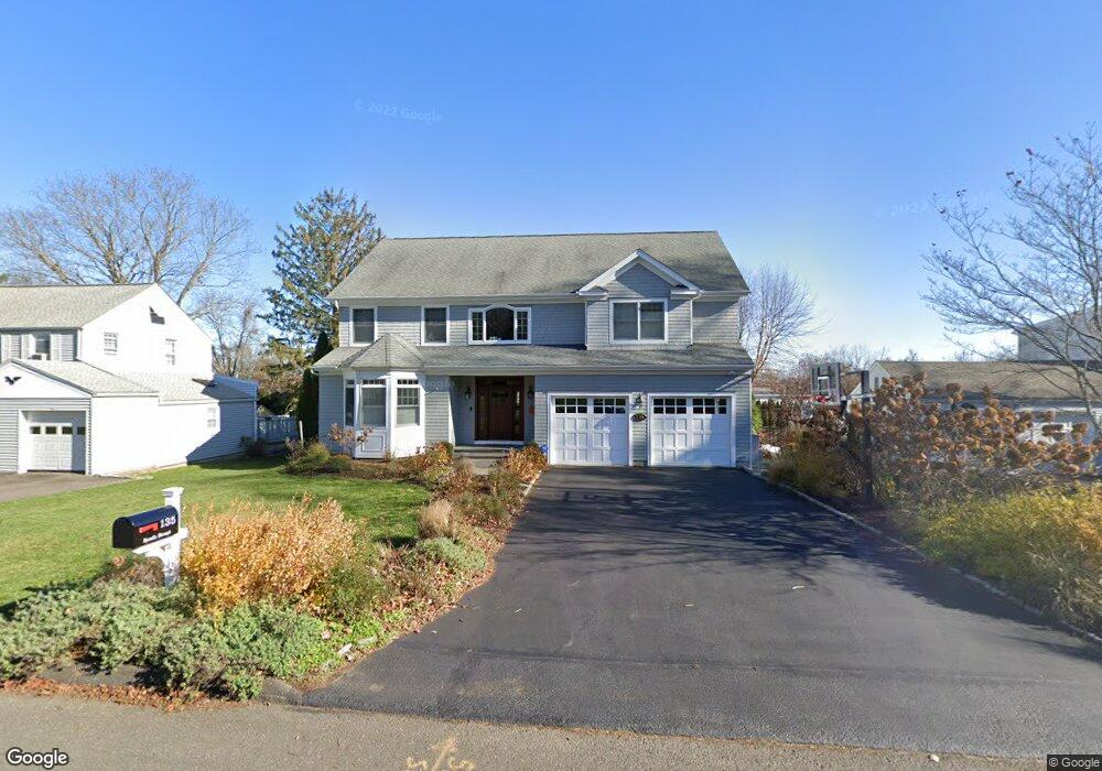 135 South St, Fairfield, CT 06824 - photo 1