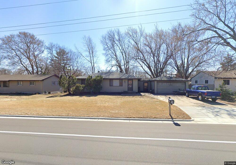 10083 101st Ave N, Maple Grove, MN 55369 - photo 1