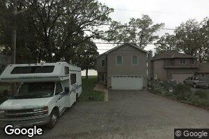 3713 E Lake Shore Dr, Wonder Lake, IL 60097