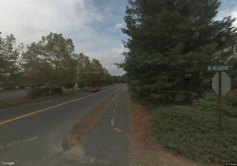 1 W Meadow Ln, Middletown, CT 06457 - photo 1