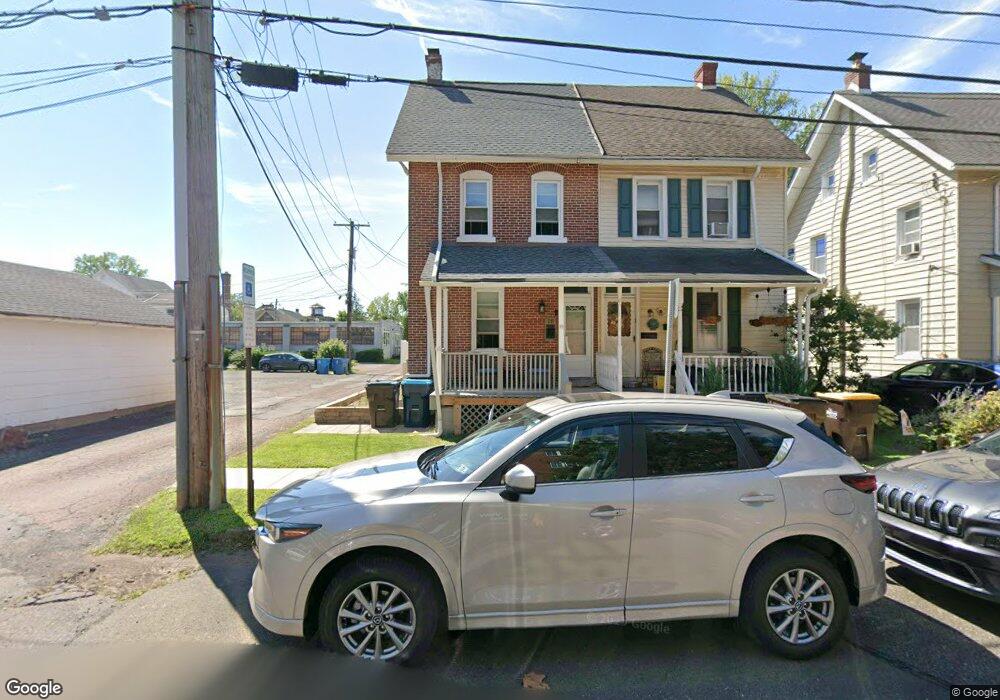 18 W 6th St, Lansdale, PA 19446 - photo 1