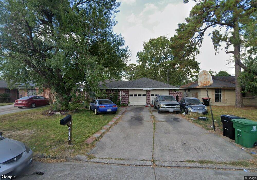 9823 Eblen Dr, Houston, TX 77040 - photo 1