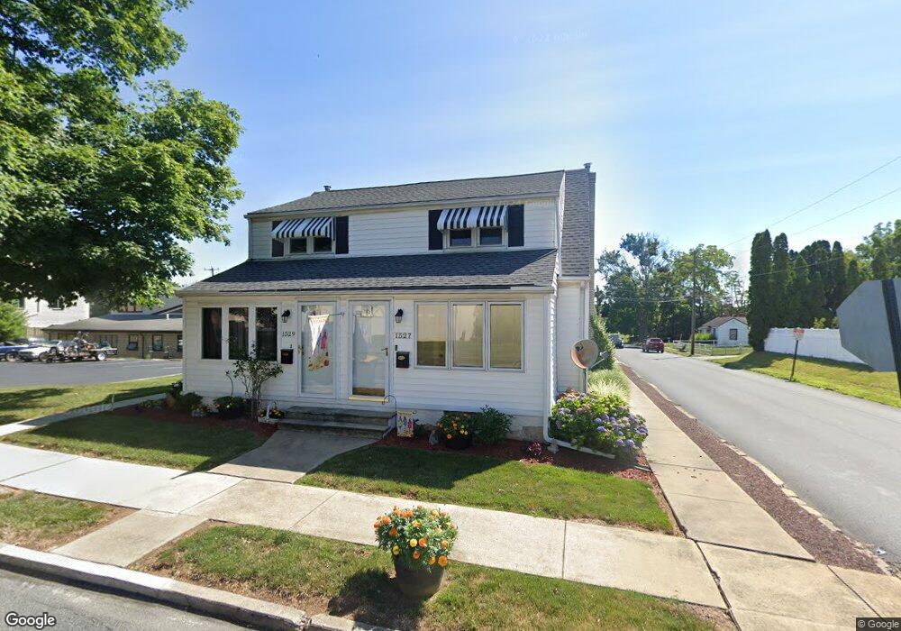 1529 N 18th St, Allentown, PA 18104 - photo 1