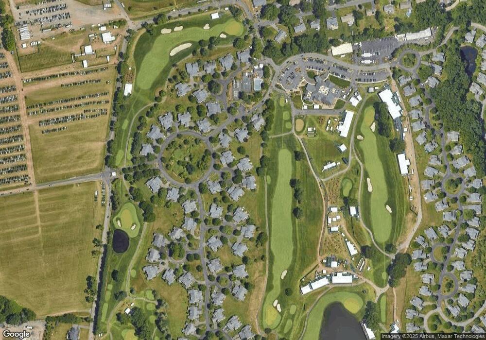 7 Lyme Regis unit 7, Cromwell, CT 06416 - photo 1