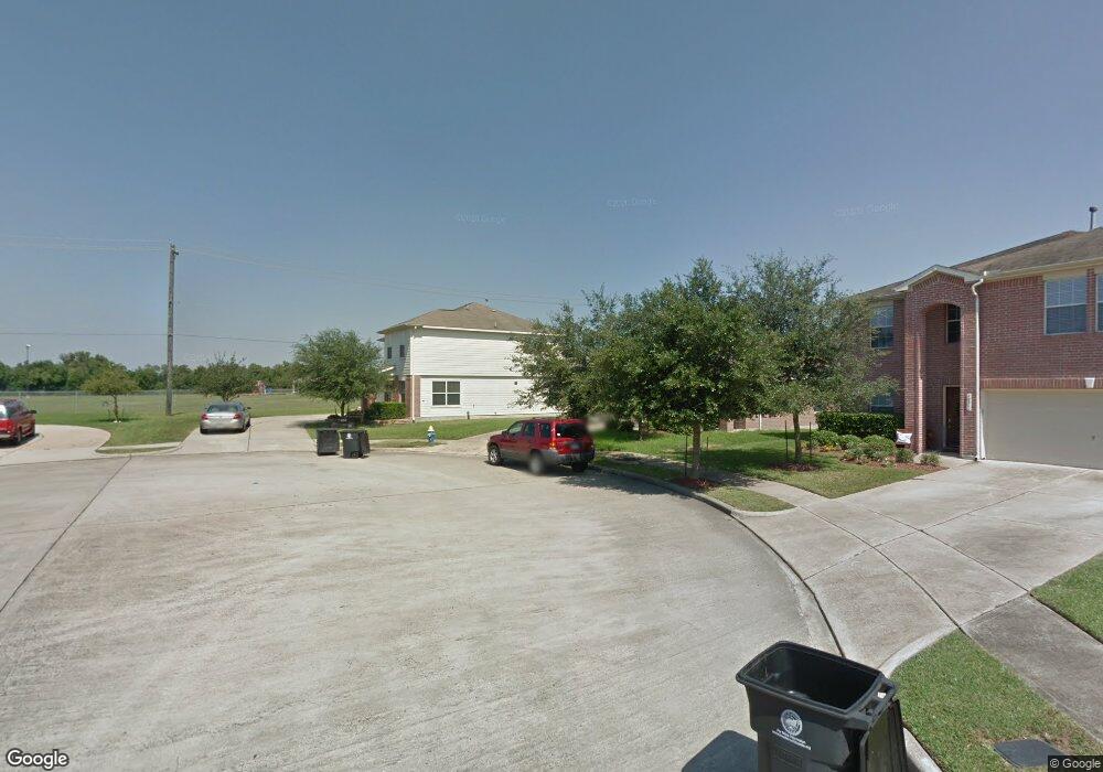 10303 Banfield Ct, Houston, TX 77075 - photo 1