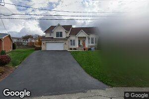 112 Cortland Dr, New Stanton, PA 15672