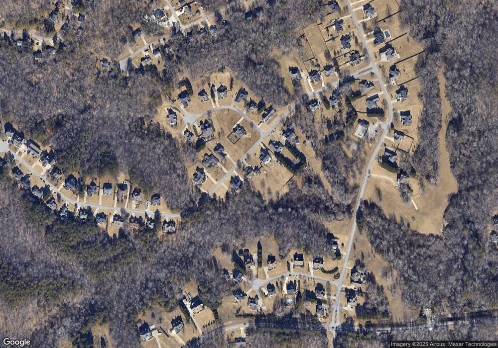 4911 Holland View Dr, Flowery Branch, GA 30542 - photo 1