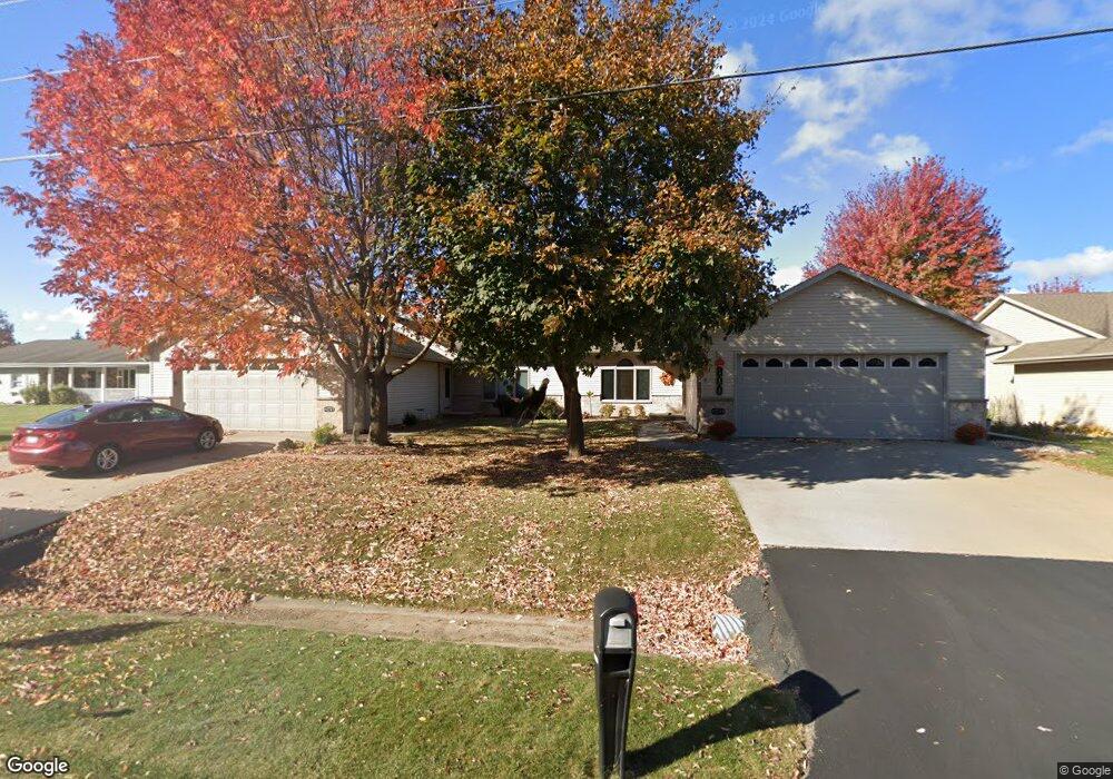 N247 Pinecrest Blvd, Appleton, WI 54915 - photo 1