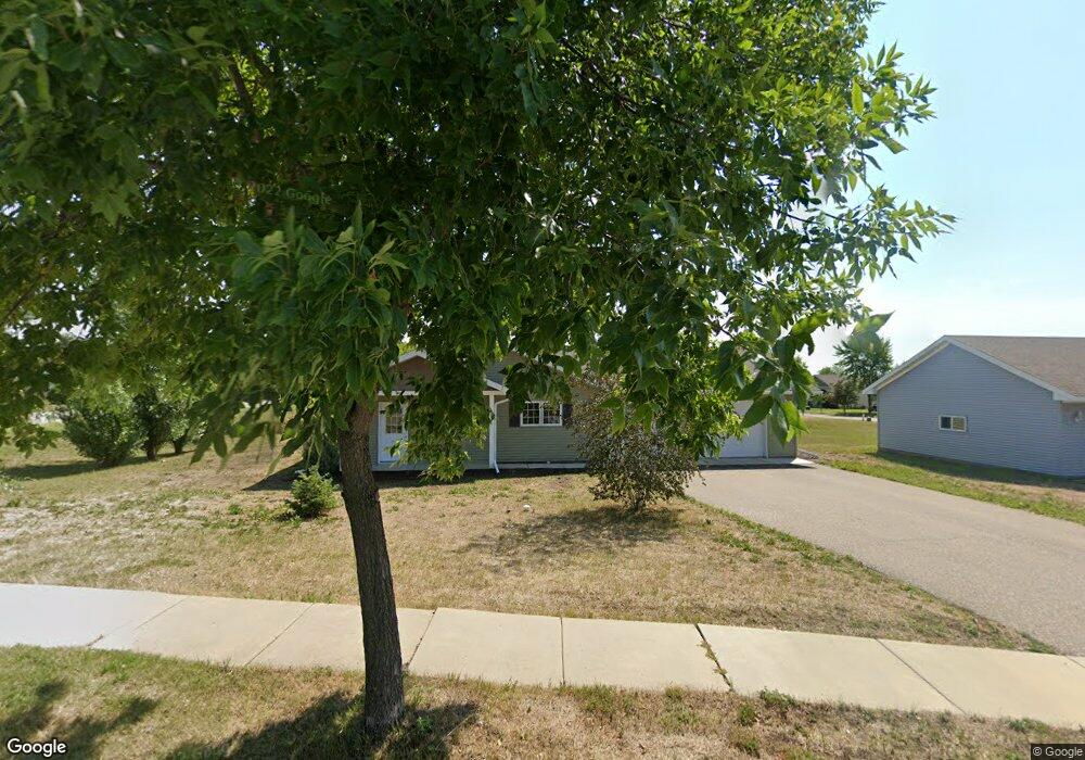 1807 Jasmine Dr, Alexandria, MN 56308 - photo 1