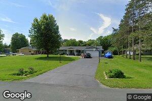 231 W Skyline Ct, Mankato, MN 56001