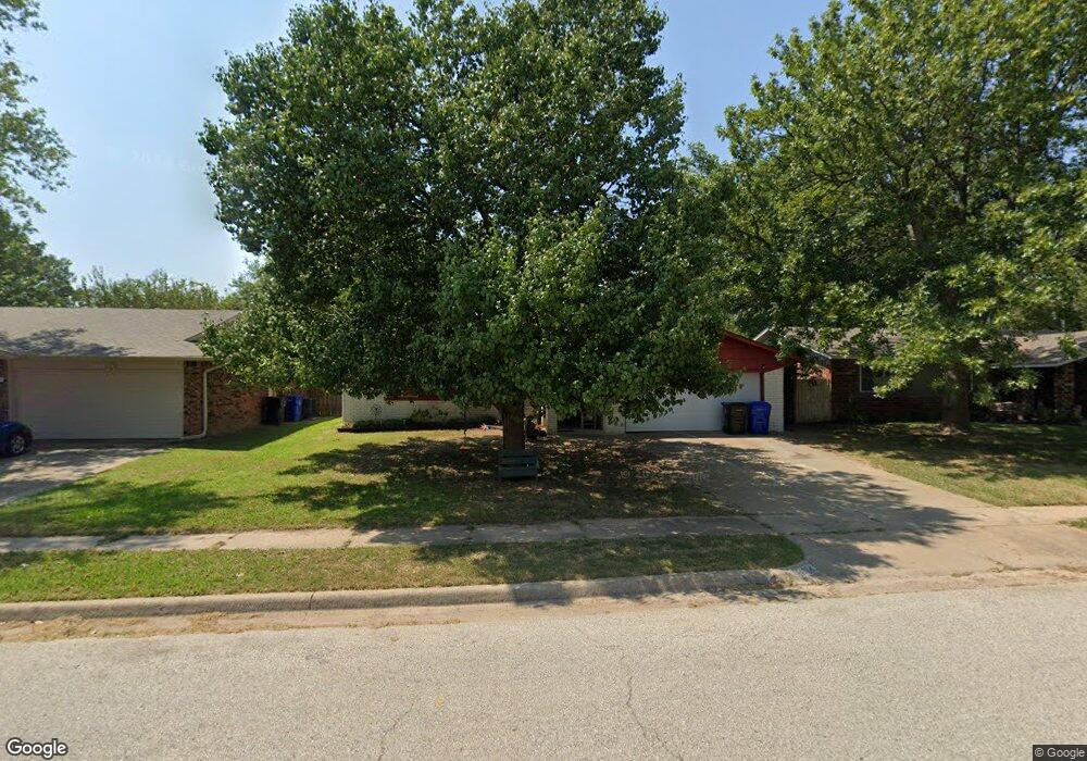 1674 S Pecan Ave, Broken Arrow, OK 74012 - photo 1