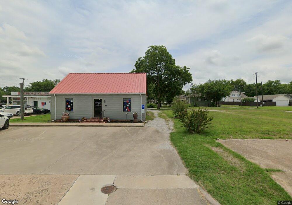1124 W Broadway St, Ardmore, OK 73401 - photo 1