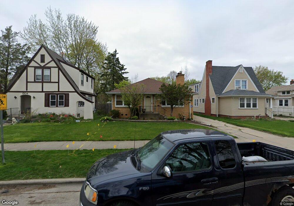 1424 W Monroe St, Waukegan, IL 60085 - photo 1