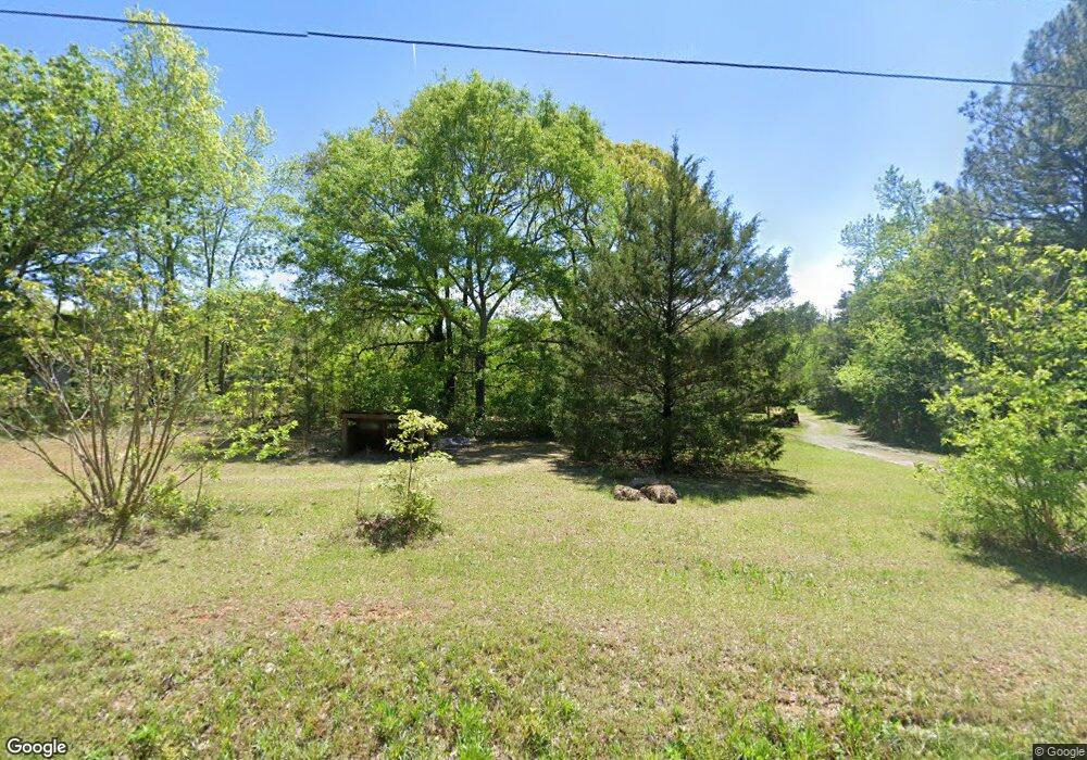 215 Rogers Cir, Barnesville, GA 30204 - photo 1