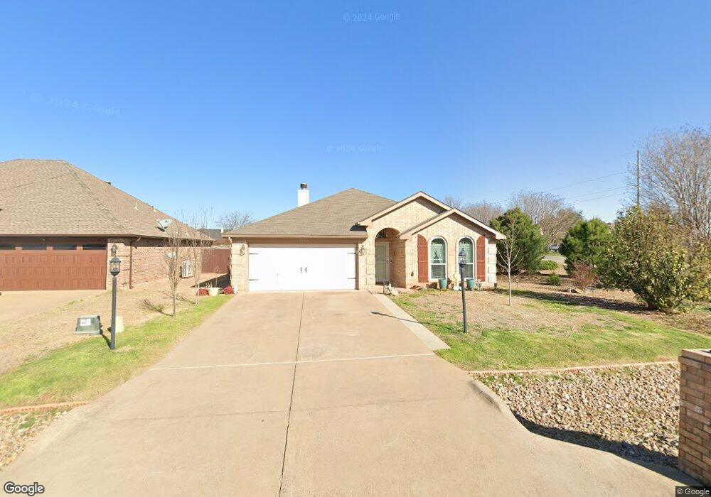 3022 Stroll Dr, Granbury, TX 76049 - photo 1
