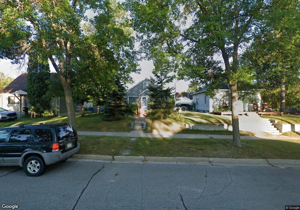 205 SE 3rd Ave, Grand Rapids, MN 55744 - photo 1