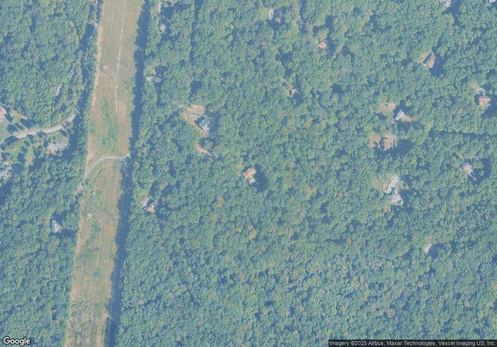 9017 Swift Creek Rd, Fairfax Station, VA 22039 - photo 1