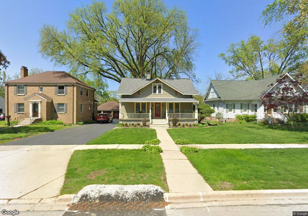 615 E Illinois St, Wheaton, IL 60187 - photo 1