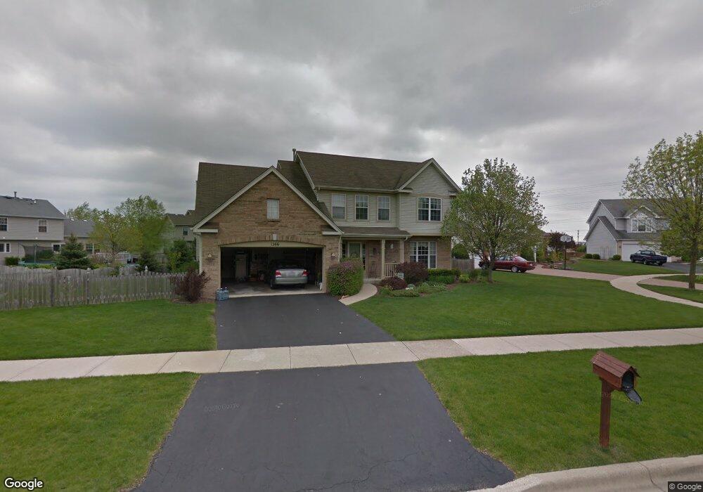 1366 Fox Hill Ct, North Aurora, IL 60542 - photo 1