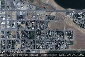 414 E 3rd St, Warden, WA 98857