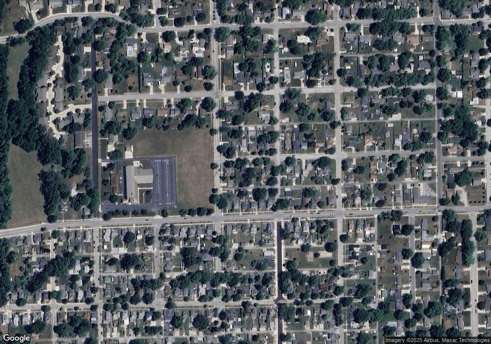 711 E 5th St, Auburn, IN 46706 - photo 1