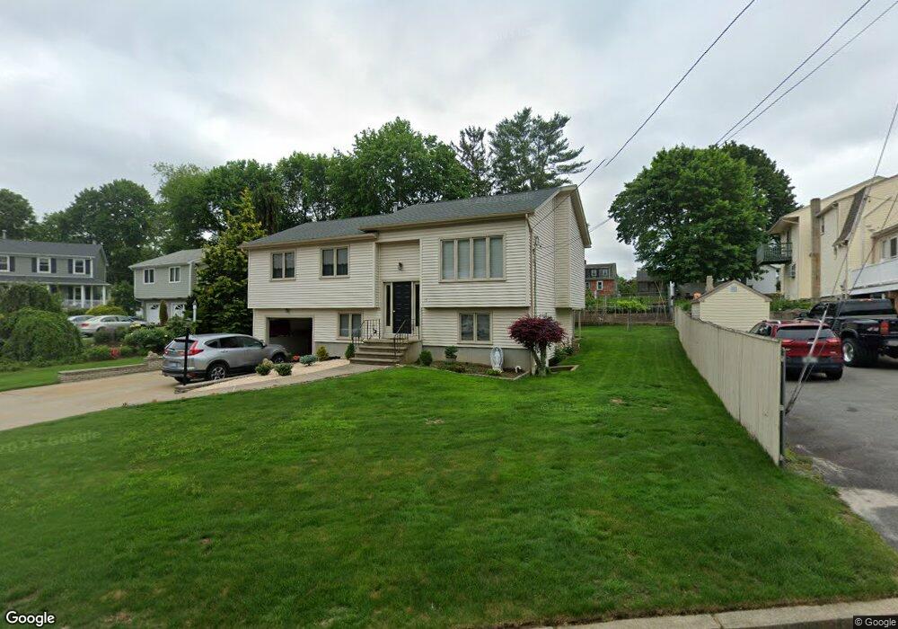 15 Arrow Glen, Cranston, RI 02921 - photo 1