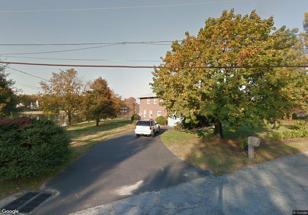 2 Laytons Lake Dr, Penns Grove, NJ 08069 - photo 1