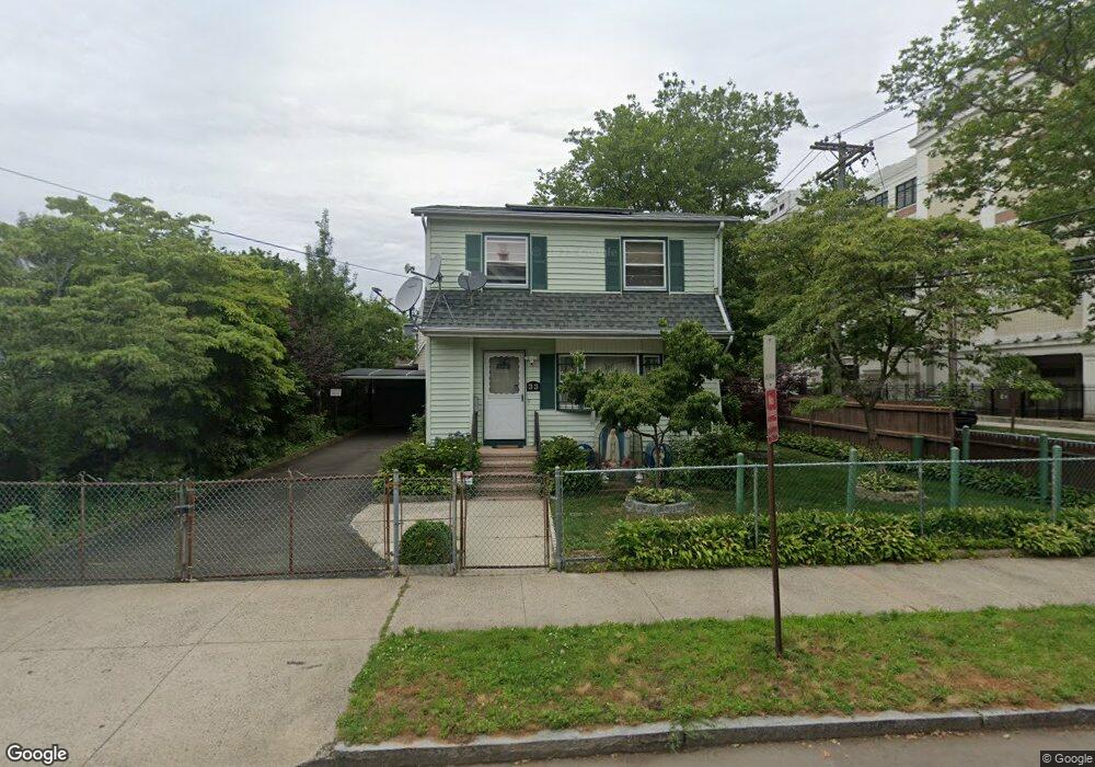 33 2nd St, New Haven, CT 06519 - photo 1