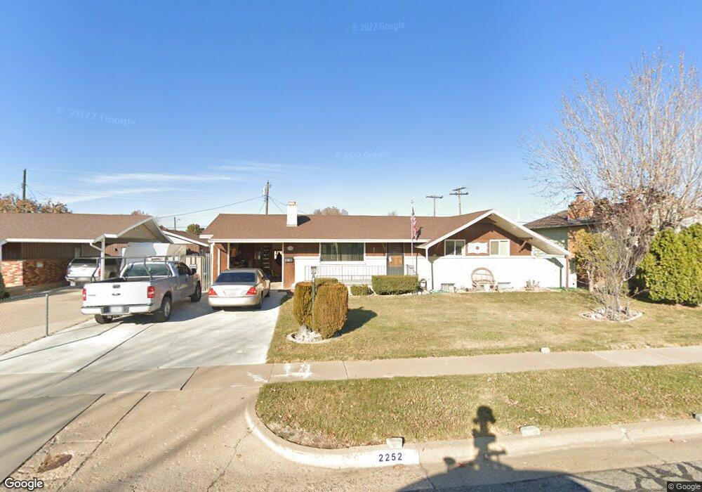 2252 W 4300 S, Roy, UT 84067 - photo 1