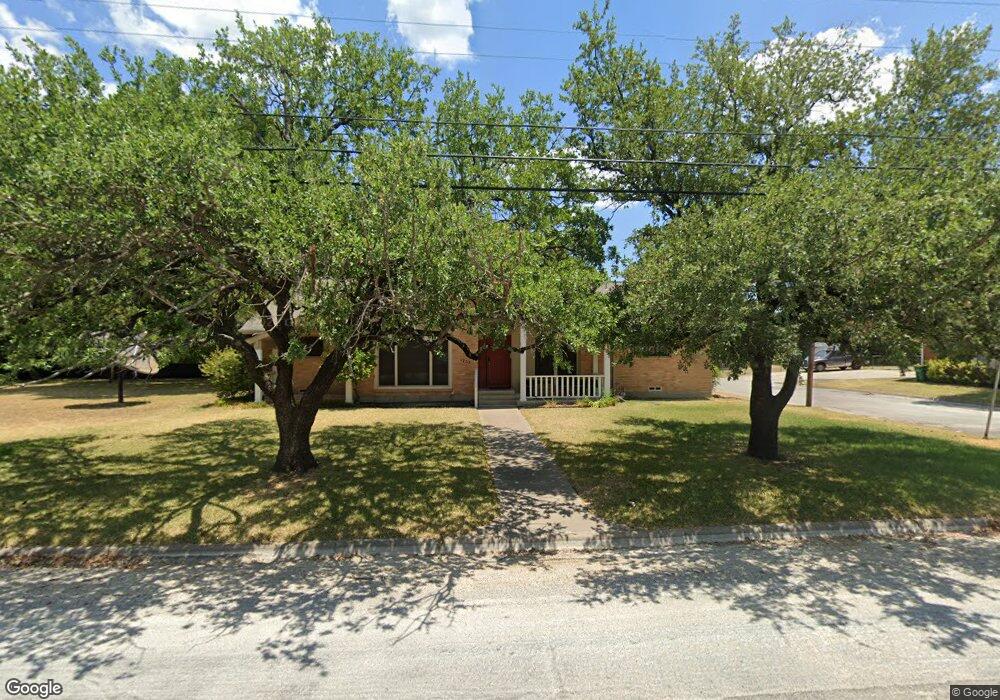 1202 Fair Ave, Gainesville, TX 76240 - photo 1