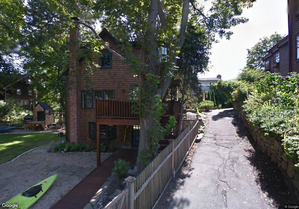 1 Dunns Ln, Marblehead, MA 01945 - photo 1