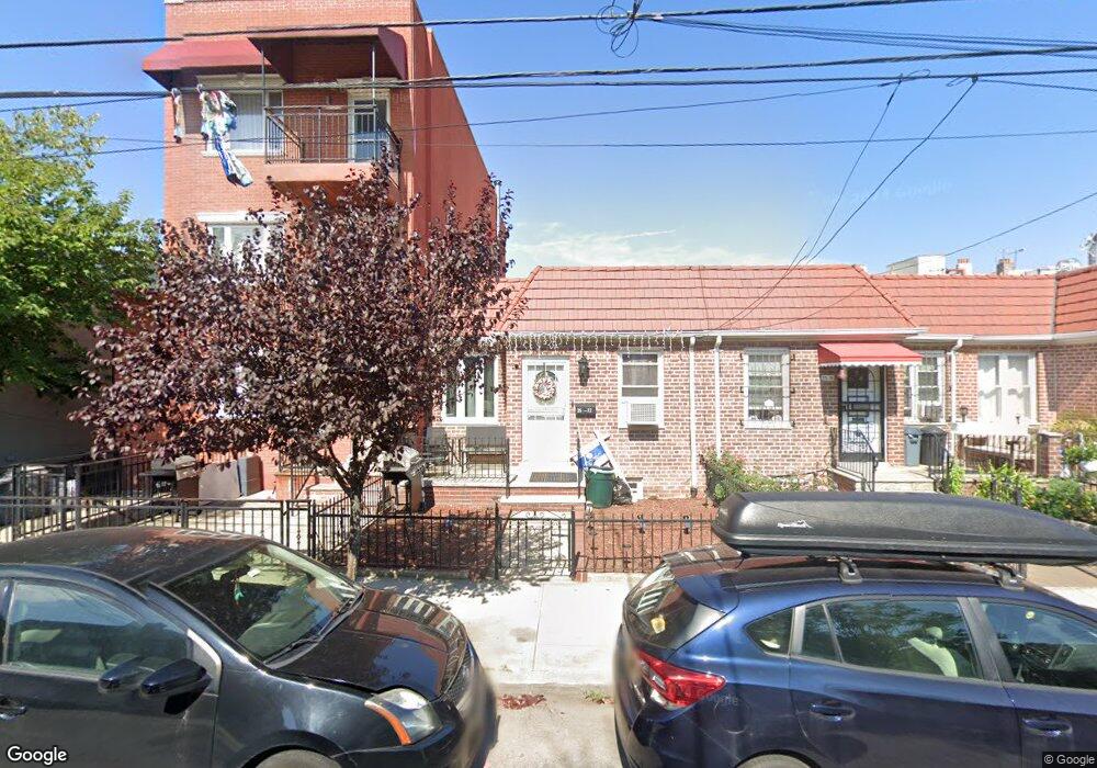 2522 45th St, Astoria, NY 11103 - photo 1