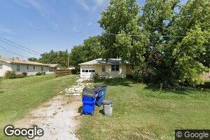 529 W 8th Ave, Red Cloud, NE 68970