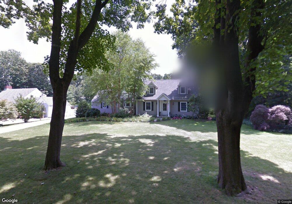 29 Beechwood Dr, Glen Head, NY 11545 - photo 1