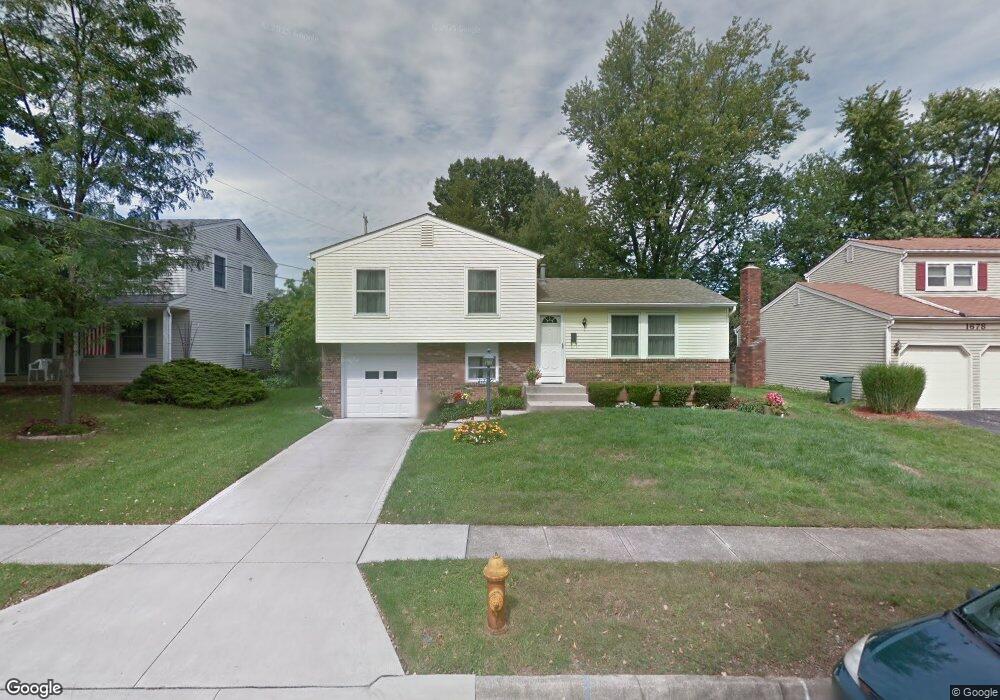 1668 Peardale Rd N, Columbus, OH 43229 - photo 1